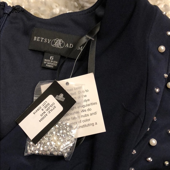 New🎉Betsy and Adam Embellish Capelet Gown Maxi - Picture 7 of 7